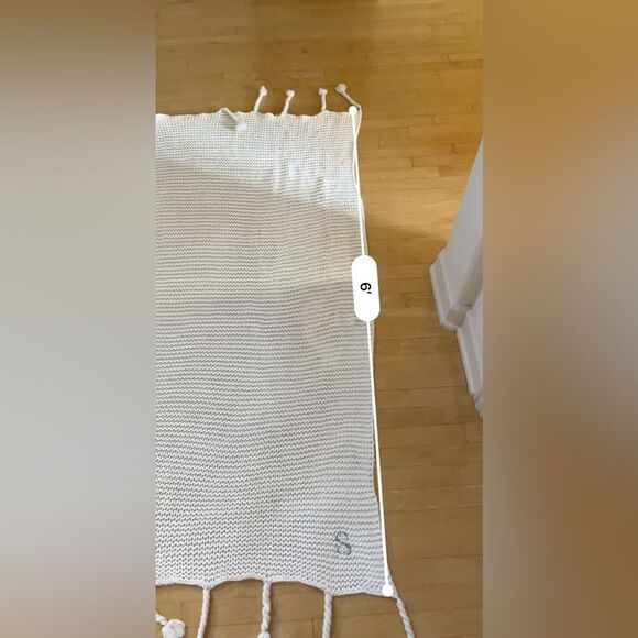 Zestt Organics The Knit Throw Dreamsoft Organic Cotton in Soft White NWOT - Picture 11 of 13